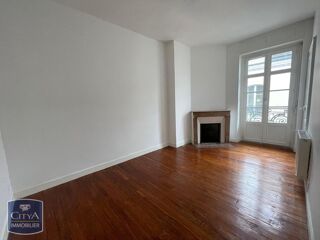 Appartement à louer 3 pièces 61 m²