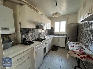  Appartement � louer 4 pi�ces 82 m�