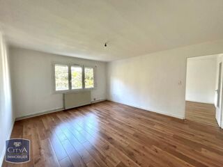  Appartement à louer 2 pièces 61 m²