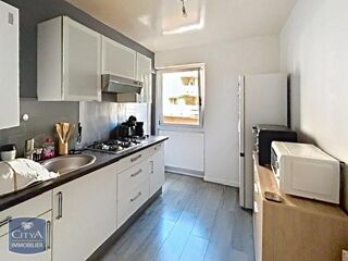  Appartement à louer 2 pièces 48 m²