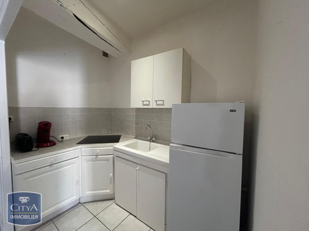 À louer : Appartement T2 meublé situé dans le centre-vil....