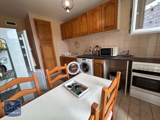  Appartement à louer 4 pièces 67 m²