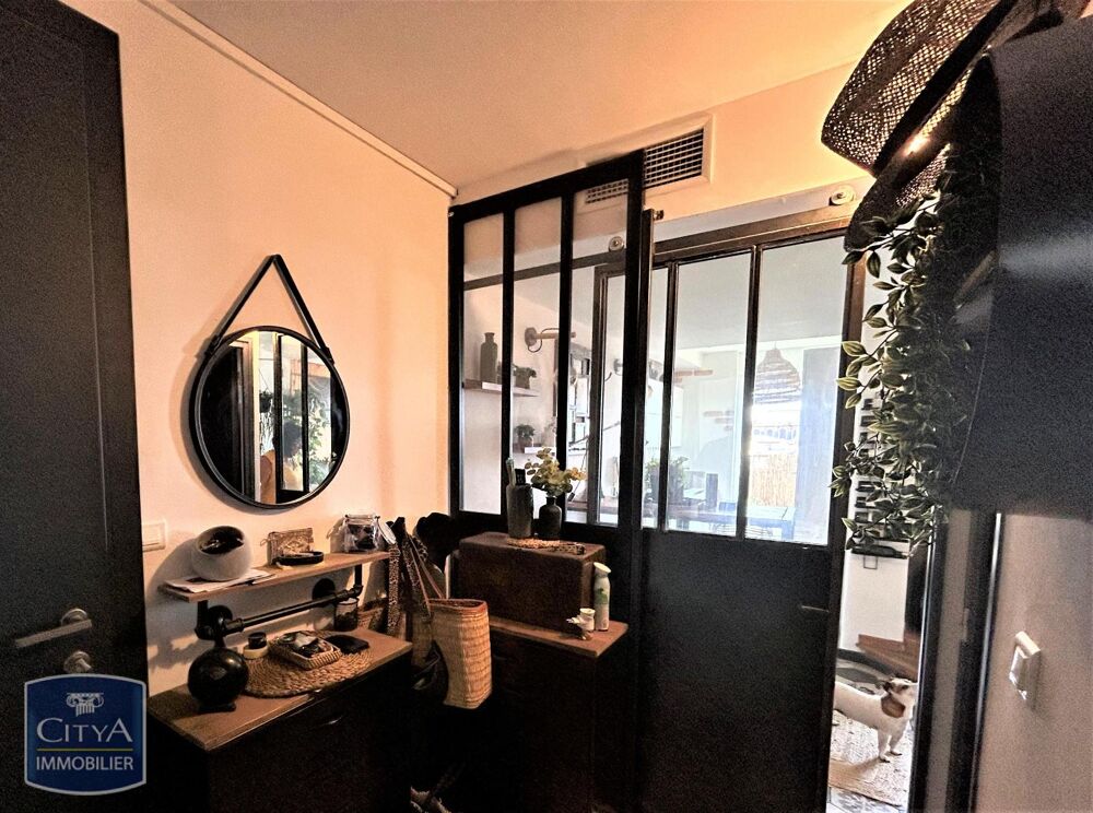 APPARTEMENT T3 MEUBLE AVEC MAGNIFIQUE VUE A LOUER Très b....