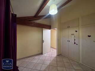  Appartement à louer 4 pièces 71 m²
