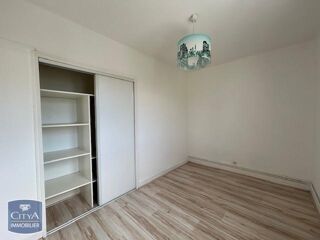  Appartement à louer 3 pièces 57 m²