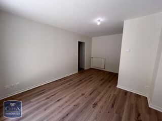  Appartement à louer 3 pièces 51 m²