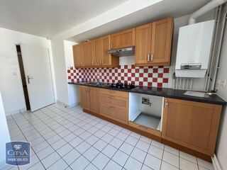  Appartement à louer 5 pièces 119 m²