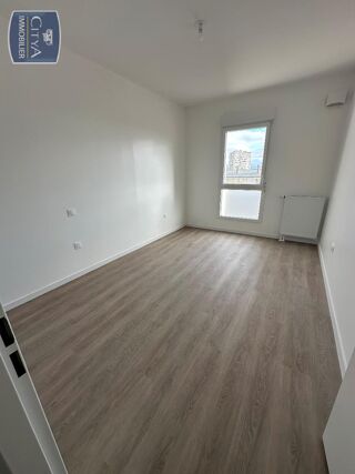  Appartement à louer 3 pièces 63 m²
