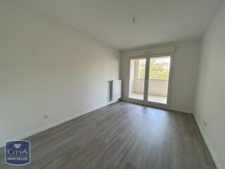  Appartement à louer 2 pièces 43 m²