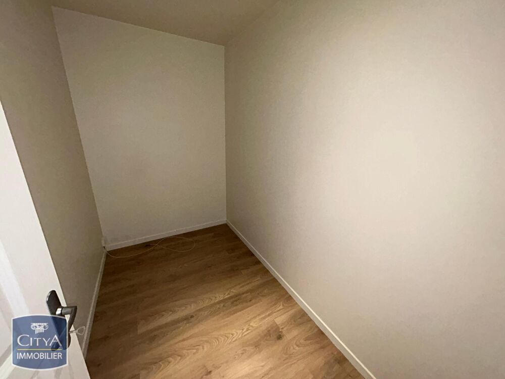 location Appartement - 2 pièce(s) - 57 m² Toulon (83000)