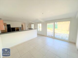  Maison à louer 6 pièces 104 m²
