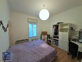  Appartement à louer 5 pièces 122 m²