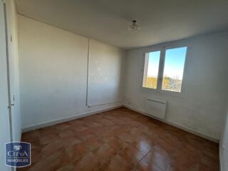  Appartement à louer 3 pièces 53 m²