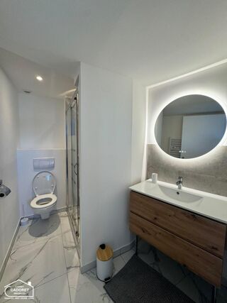  Appartement à louer 2 pièces 37 m²