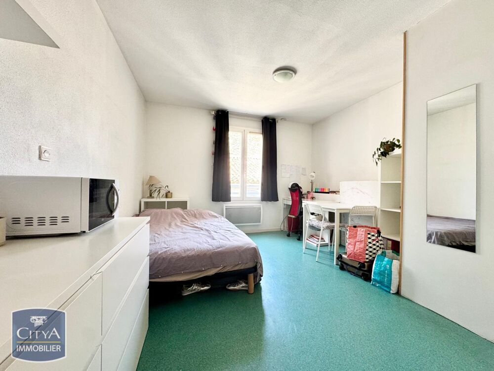 location Appartement - 1 pièce(s) - 17 m² Nimes (30900)