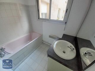  Appartement à louer 3 pièces 51 m²