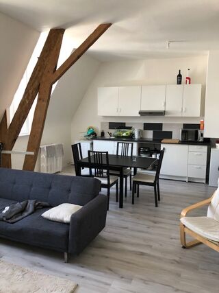  Appartement � louer 4 pi�ces 105 m�