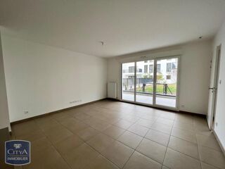  Appartement à louer 2 pièces 44 m²