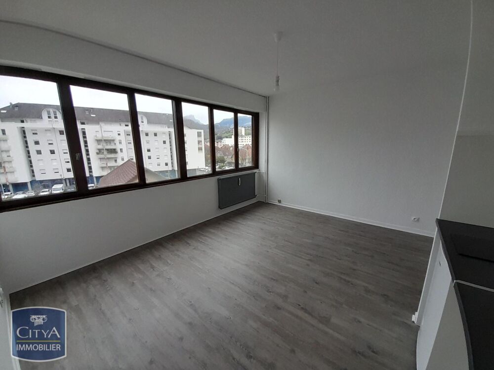 location Appartement - 1 pièce(s) - 25 m² Chambéry (73000)