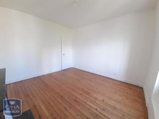  Appartement à louer 3 pièces 65 m²