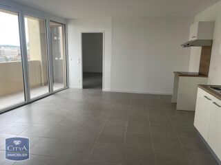  Appartement à louer 3 pièces 67 m²