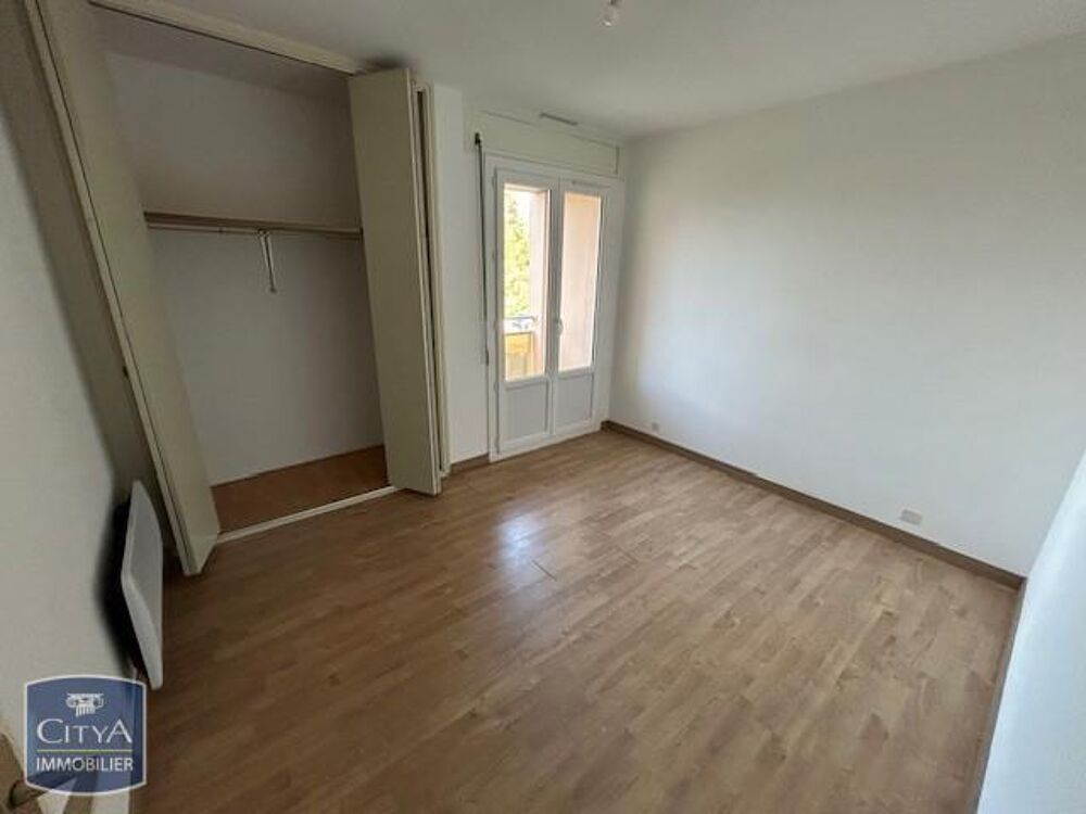 location Appartement - 4 pièce(s) - 75 m² Saint-Mandrier-sur-Mer (83430)
