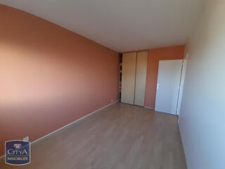  Appartement à louer 3 pièces 72 m²