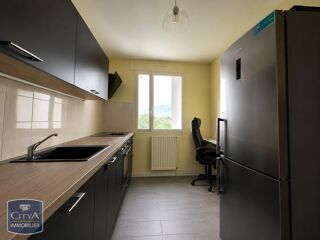  Appartement à louer 3 pièces 64 m²