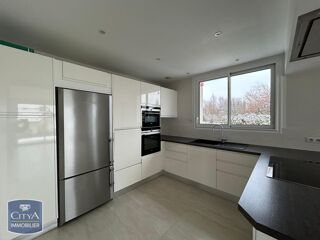  Maison � louer 7 pi�ces 170 m�