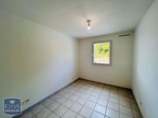  Appartement à louer 3 pièces 55 m²