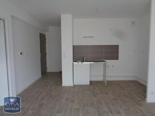 location Appartement - 2 pièce(s) - 44 m² Saint-Nazaire (44600)