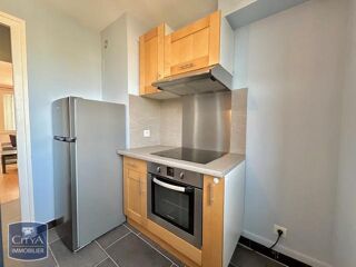  Appartement à louer 3 pièces 64 m²