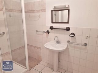  Appartement à louer 3 pièces 69 m²