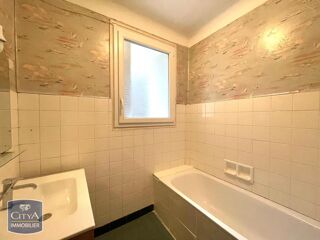  Appartement à louer 1 pièce 37 m²