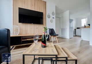  Appartement à louer 4 pièces 64 m²