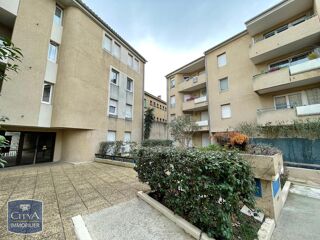  Appartement à louer 2 pièces 54 m²