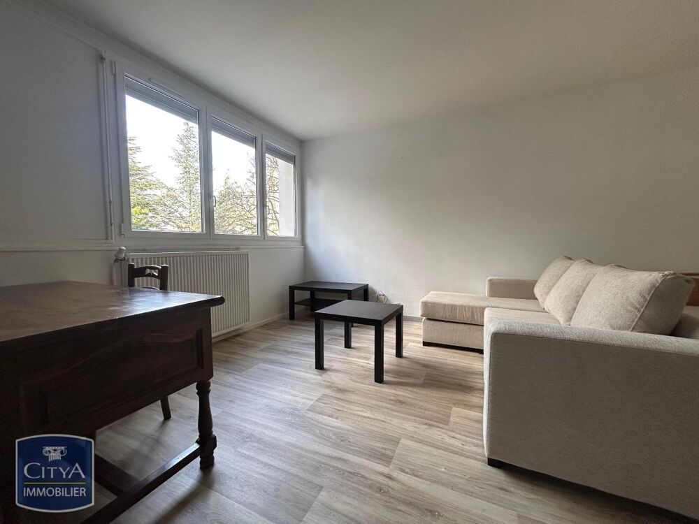 À LOUER Découvrez cet appartement T2 situé au coeur de Sa....