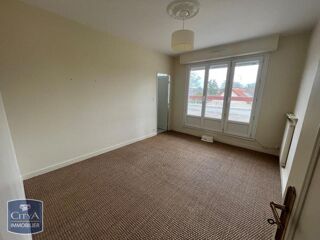  Appartement à louer 3 pièces 88 m²