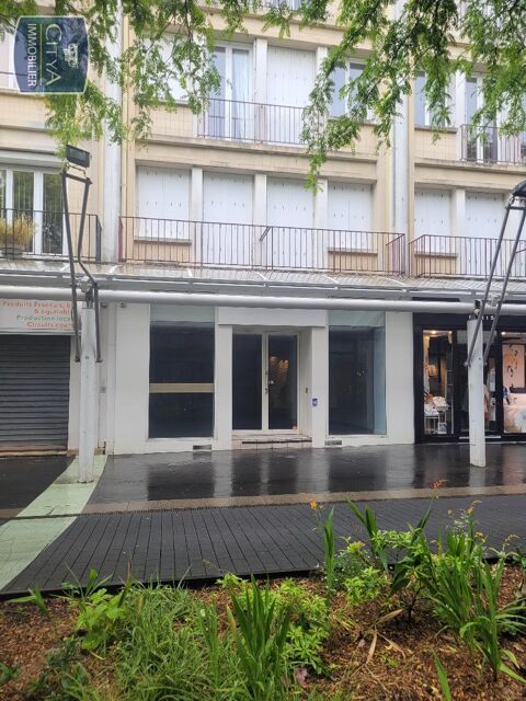 Local commercial &agrave; louer, en plein centre ville au c�... 1800 44600 Saint nazaire