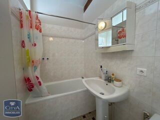  Appartement à louer 2 pièces 34 m²