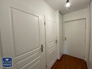  Appartement à louer 2 pièces 30 m²