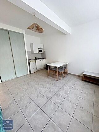  Appartement à louer 1 pièce 26 m²