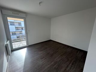 Appartement à louer 3 pièces 68 m²
