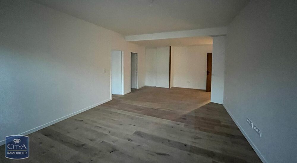 location Appartement - 2 pièce(s) - 62 m² Chambéry (73000)