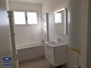 Appartement à louer 3 pièces 62 m²
