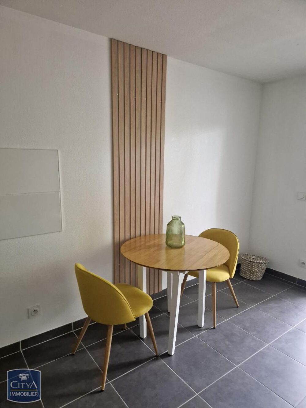 location Appartement - 1 pièce(s) - 25 m² Toulon (83100)