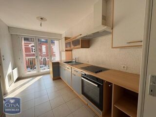  Appartement à louer 3 pièces 82 m²