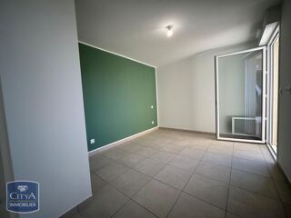  Appartement à louer 1 pièce 44 m²