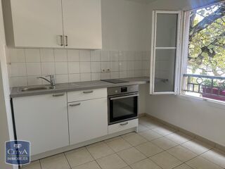 Appartement à louer 3 pièces 60 m²