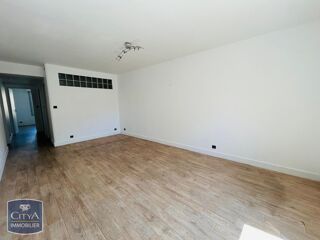  Appartement à louer 2 pièces 56 m²
